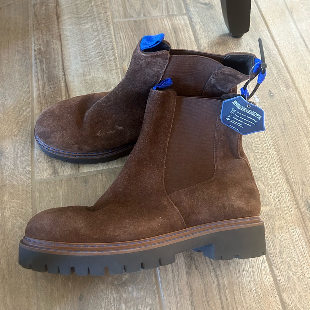 Women’s Brown Suede Chelsea Ankle Boots